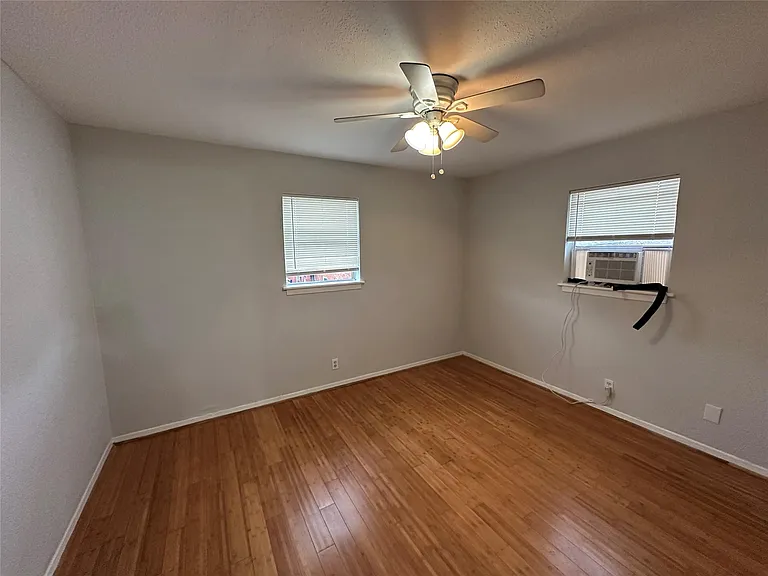4911 Delano St #1 — Photo 5