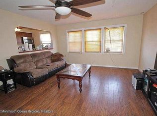 19 Crossgate Rd, Jersey City, NJ 07305