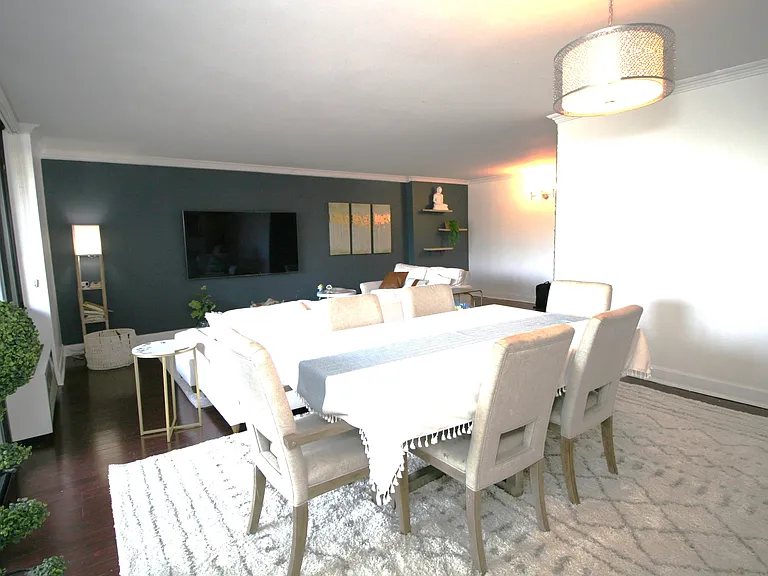 300 Winston Dr #L05 — Photo 9