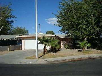 1st image of 308 Lilac Ln