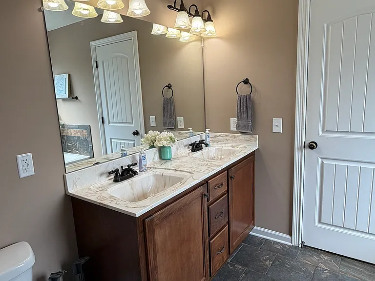 2152 Bend Rd — Photo 24
