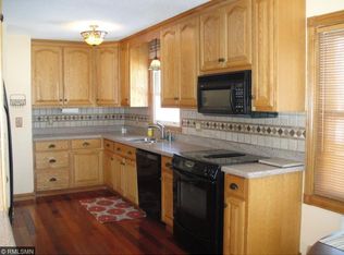 6000 Bethia Ln, Minneapolis, MN 55429