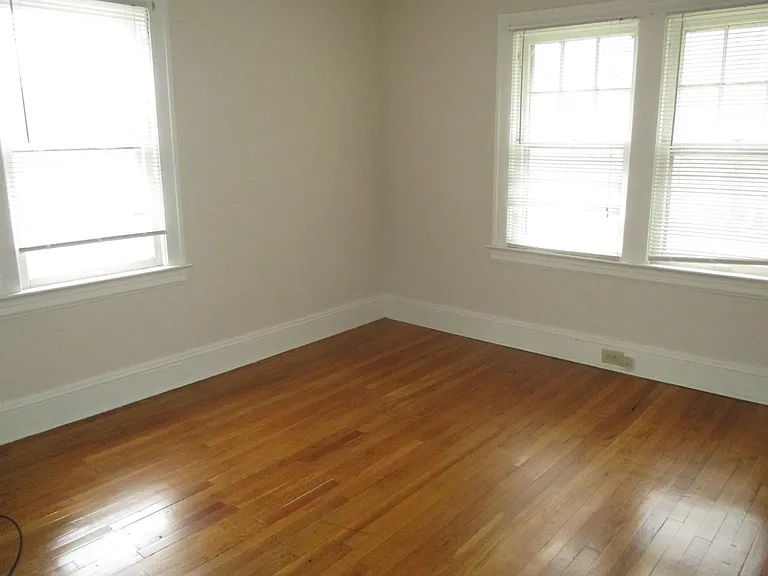 1755 Cumberland Rd — Photo 8