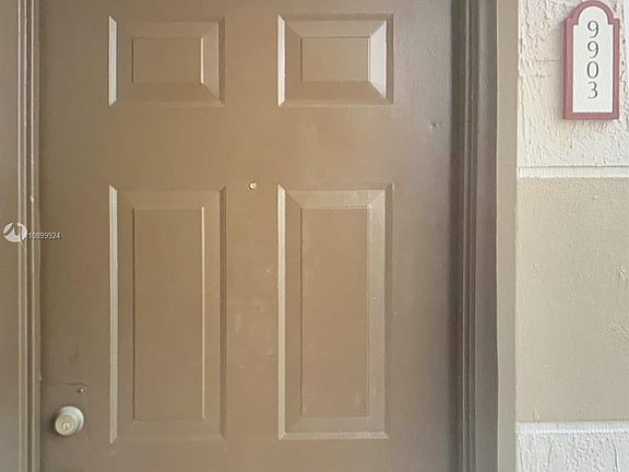 4th image of 9903 Nob Hill Ln #9903