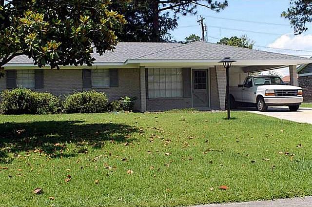 1st image of 123 Cawthorn Dr
