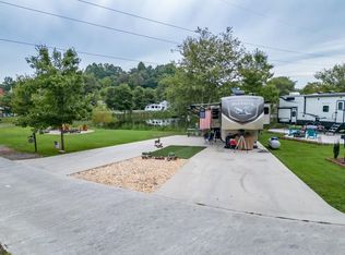 30 Mountain Meadows Cir, Morganton, GA 30560