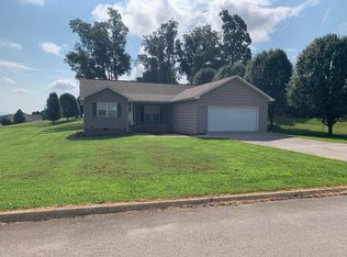 140 Timber Ridge Dr, Madisonville, TN 37354