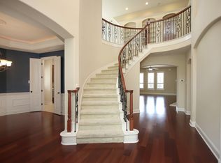 78 W Cove View Trl, The Woodlands, TX 77389