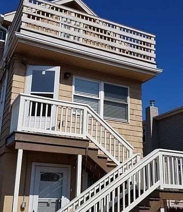 2nd image of 254 Arthur St