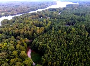 Country Ln, Gasburg, VA 23857