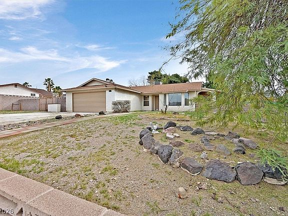 4th image of 1671 Mustang Dr