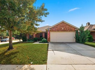 15736 Ringdove Ct, Roanoke, TX 76262