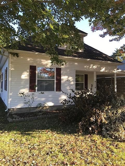 1st image of 307 E South St