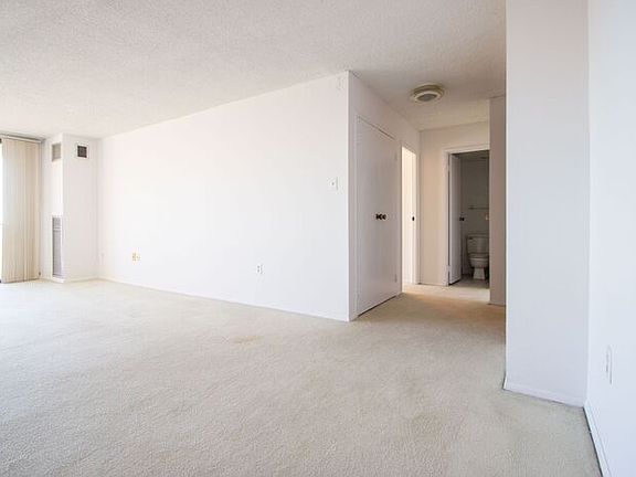 3rd image of 250 S Reynolds St APT 1402