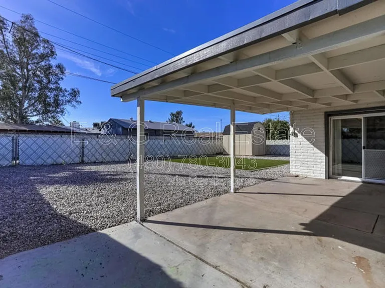 1527 W Huntington Dr — Photo 18