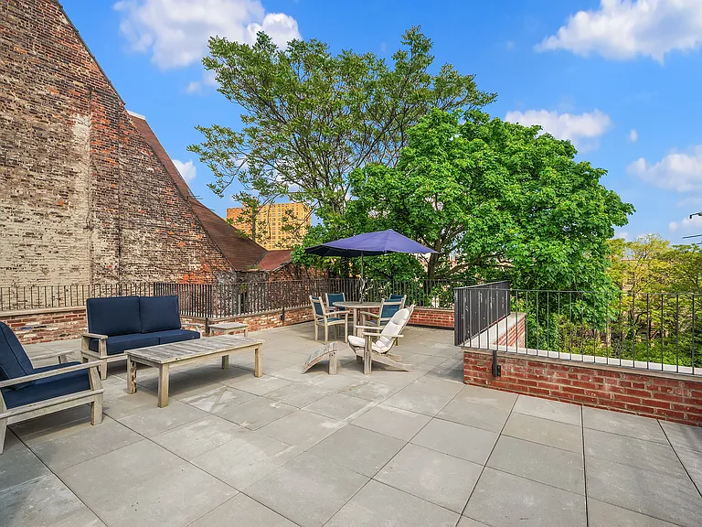 114 Edgecombe Ave #4S — Photo 13