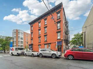 450 1st St UNIT 1, Hoboken, NJ 07030