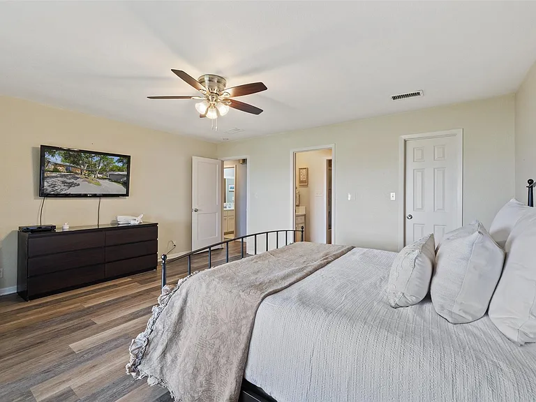 2918 Thurman Rd — Photo 16