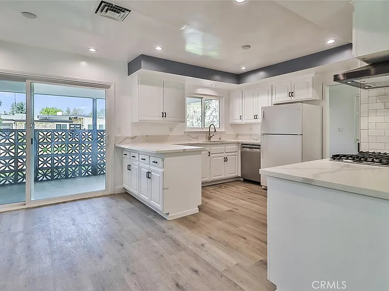 23540 Kivik St — Photo 13