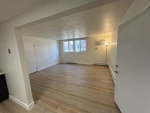 2nd image of 1624 Cannon St APT 26