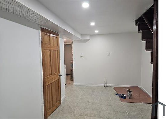 3rd image of 1094 Alcott St