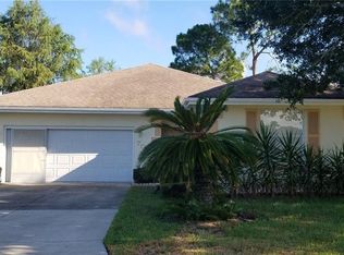 702 Canberra Rd, Winter Haven, FL 33884