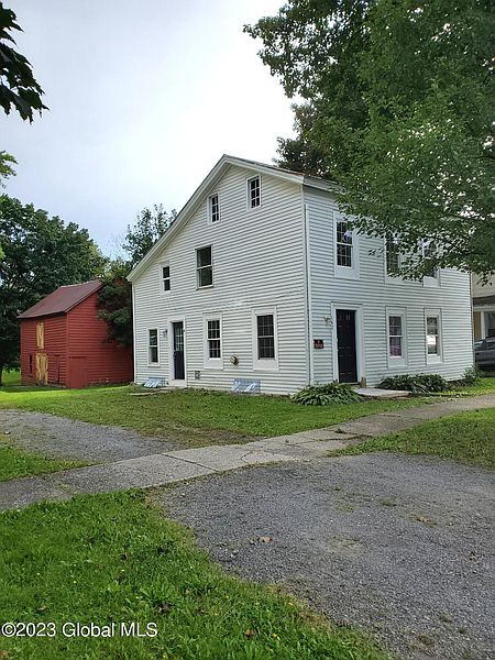 3rd image of 142 Main Street