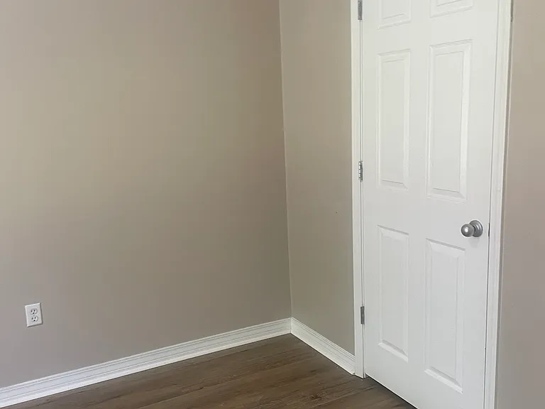 3811 Timber Lake Dr — Photo 9