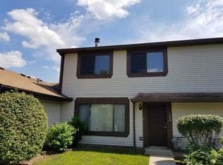 1390 Pebblebeach Dr, Hanover Park, IL 60133