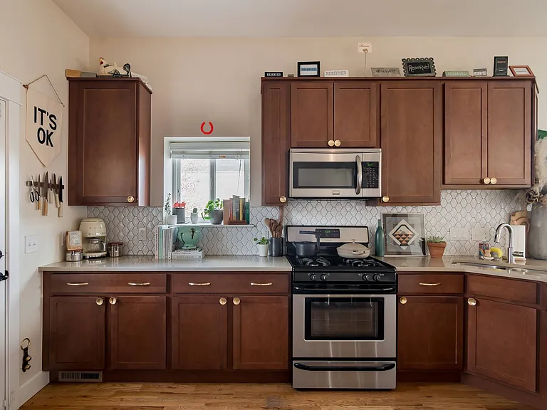 3257 N Williams St — Photo 4
