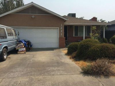 1231 Allen St, Oakdale, CA, 95361