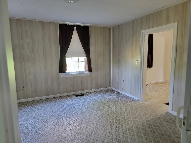 8381 Martinsburg Rd — Photo 5