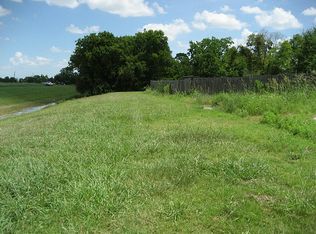 3303 Charles Ave, Pearland, TX 77584
