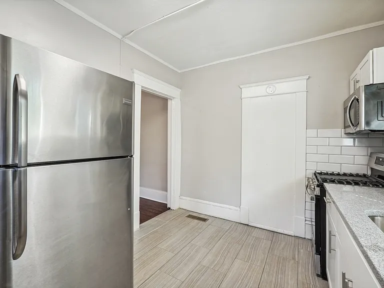 1643 Ralph David Abernathy Blvd SW #A-4 — Photo 3