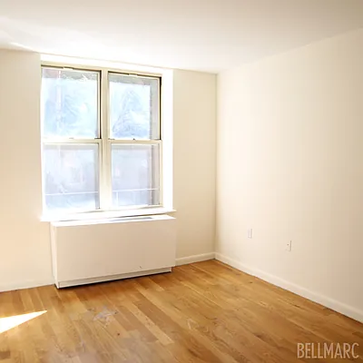 Sold by Bellmarc Realty | media 3