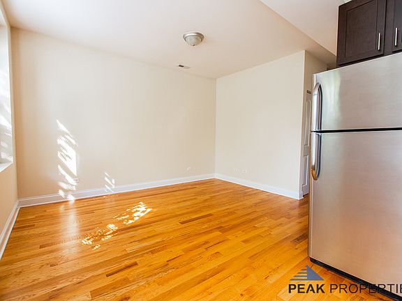 4th image of 2222 W Belden Ave #2222-2