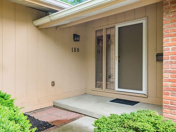 3rd image of 180 Greenglade Ave