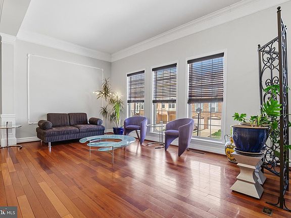4th image of 6202 Manchester Park Cir