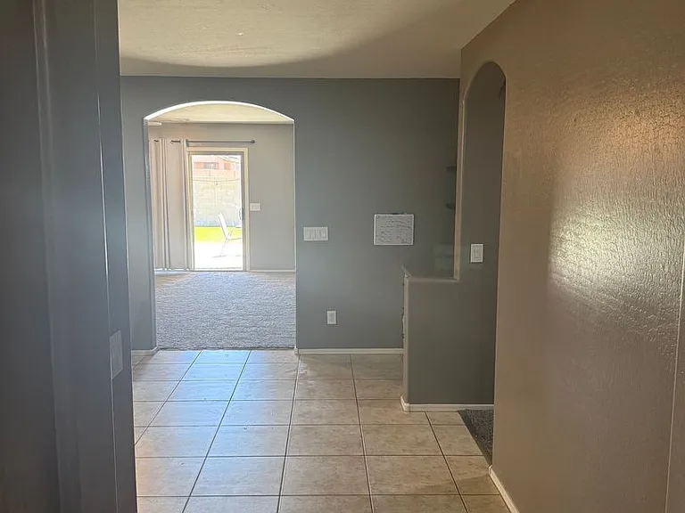 5943 S 248th Dr — Photo 5