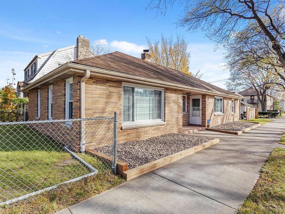 1st image of 3292 N Norwood Pl #3294