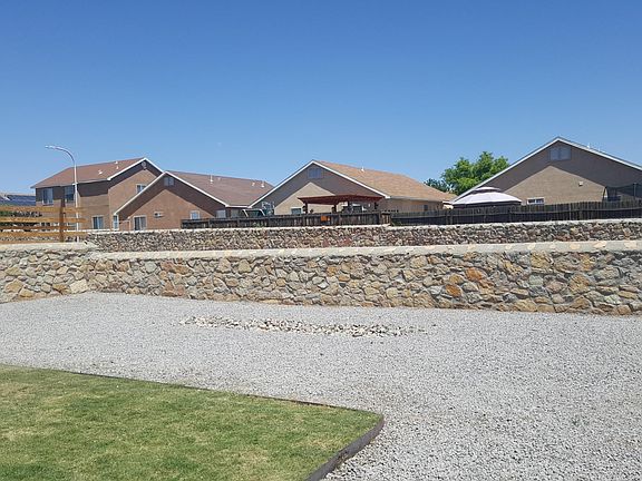 3rd image of 1148 Gunsight Peak Dr
