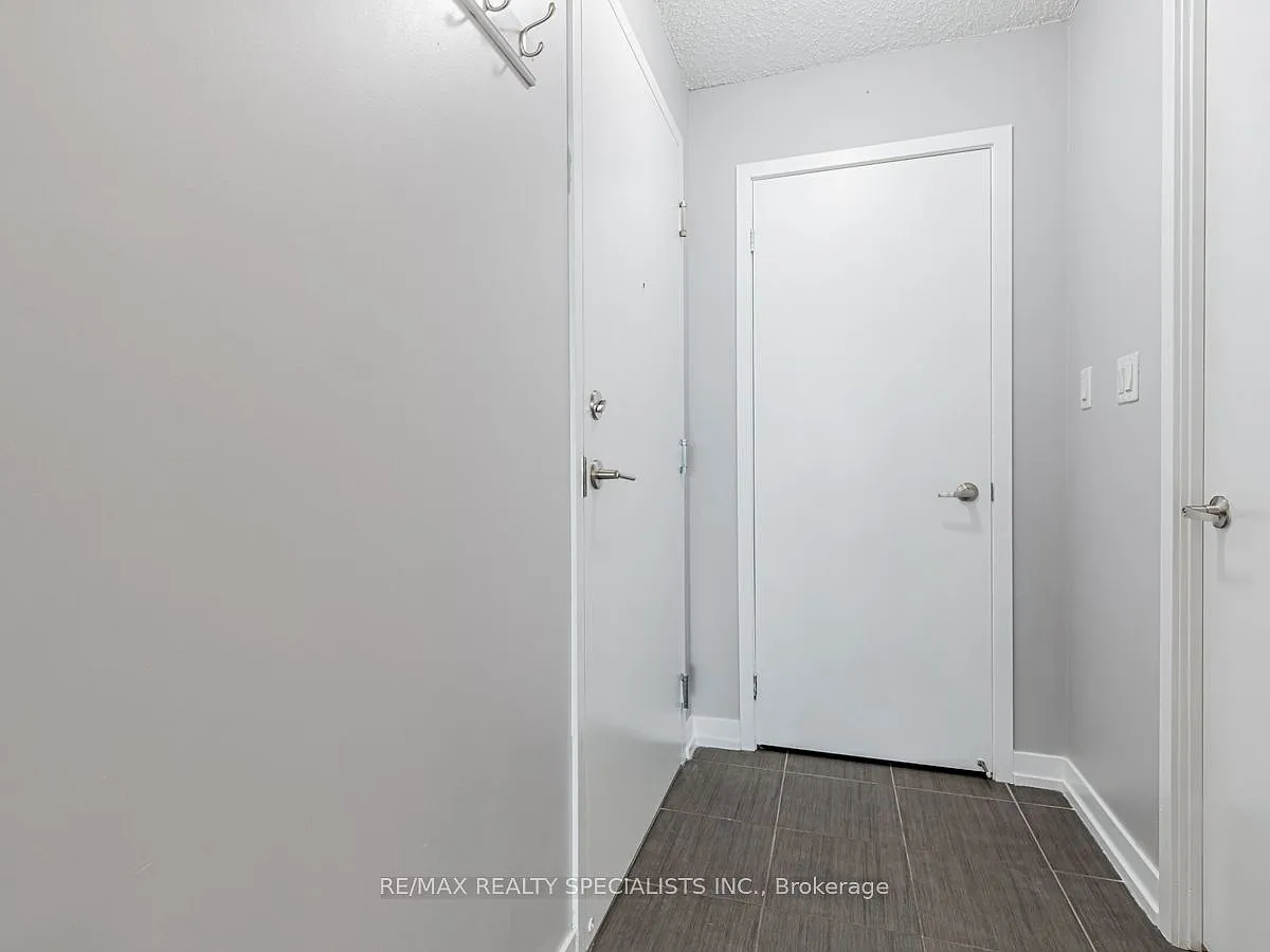 1 bed, $2,200 — Photo 3