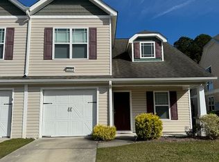 219 Walton Dr, New Bern, NC 28562