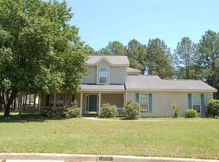 102 Welsh Ct, Warner Robins, GA 31088