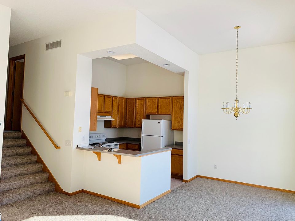 Open floor plan showing kitchen and dining area