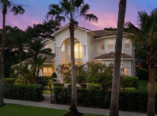 2131 McClellan Pkwy, Sarasota, FL 34239