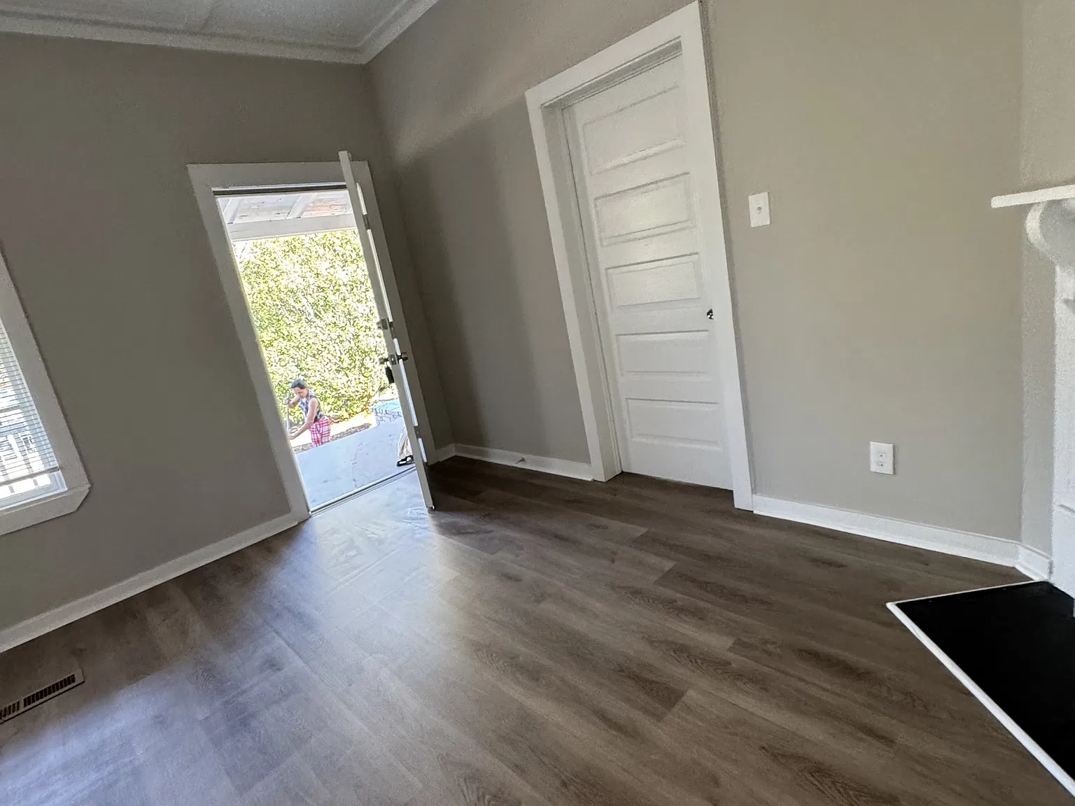 814 Houston Street - 1 — Photo 2
