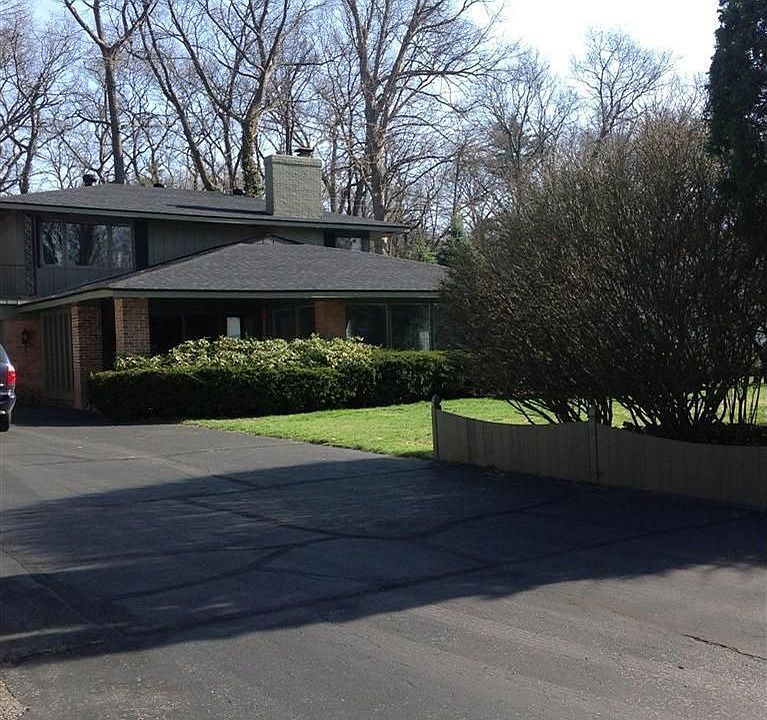 1st image of 1884 Spencer Dr