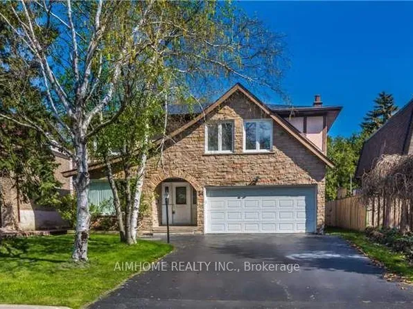 34 Hagerman Blvd, Markham, ON L3R 2A7