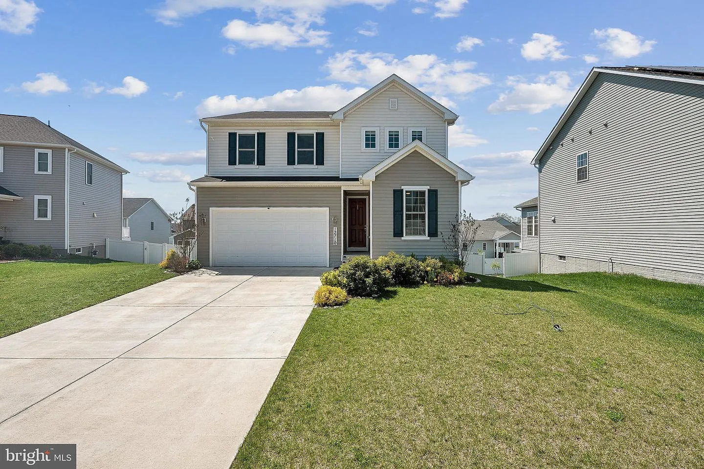 12710 Wallace Ct photo 1